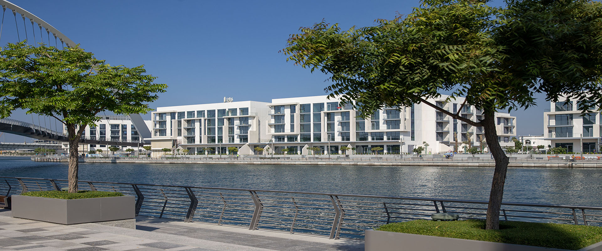 canal-front-residence---building-1-and-2-green